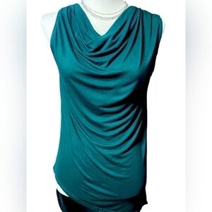 Saks Fifth Ave Women's Green Asymmetrical Blouse Tunic Cut Out Back Size Small